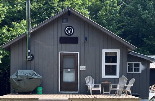 Marquette County Cabin | Cabin with Sauna