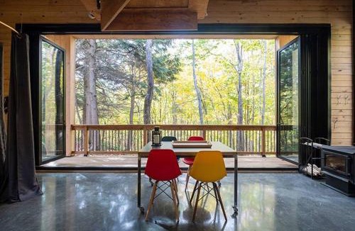 Eastman House | Cabin Zoobox 62