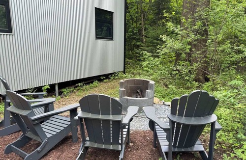 Eastman Cabin | Cabin Zoobox 68 Summa