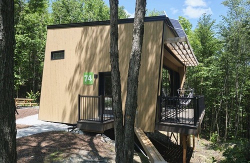 Eastman Cabin | Cabin Zoobox 74 Summa