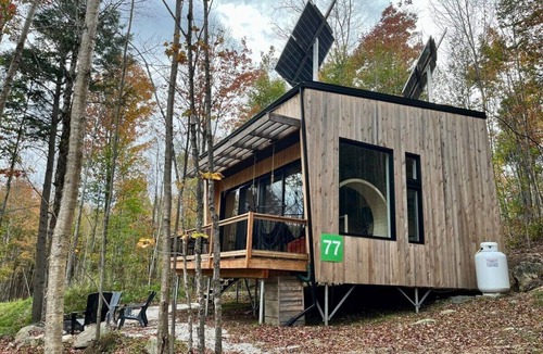 Eastman Cabin | Cabin Zoobox 77 Summa