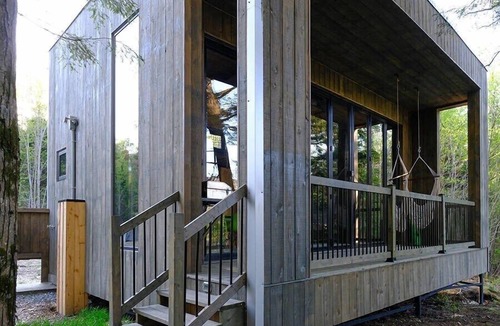 Eastman Cabin | Cabin Zoobox 80 Summa