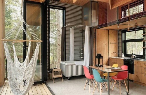 Eastman Cabin | Cabin Zoobox 81 Summa
