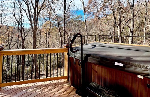 Dahlonega House | Cabina di Christina