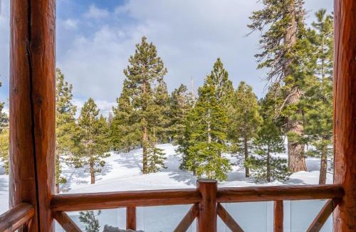 Crooked Pines House | Cabins 24