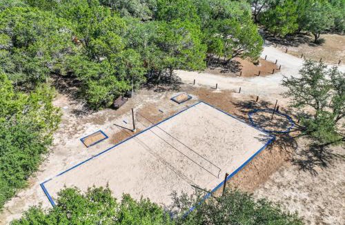 Wimberley House | Cabins at Flite Acres - Desert Willow
