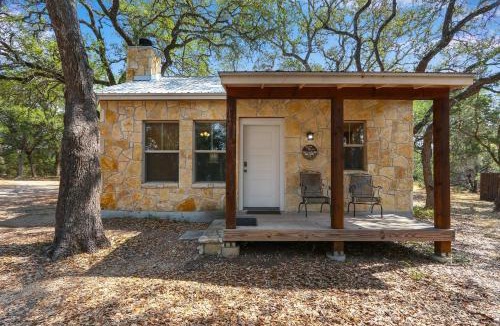 Wimberley House | Cabins at Flite Acres - Desert Willow