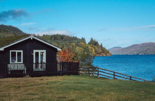 Fort Augustus Apartment | Cabins at Old Pier House