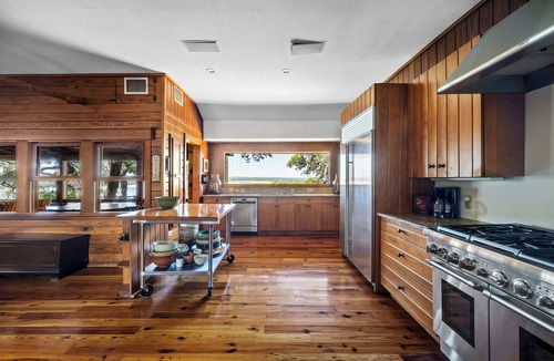 Eck Lane on the Lake Cabin | Cabins on the Lake - Boat Dock - Firepit
