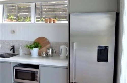 Cable Bay House | Cablecrest - 2 Master Suites and Grand Views