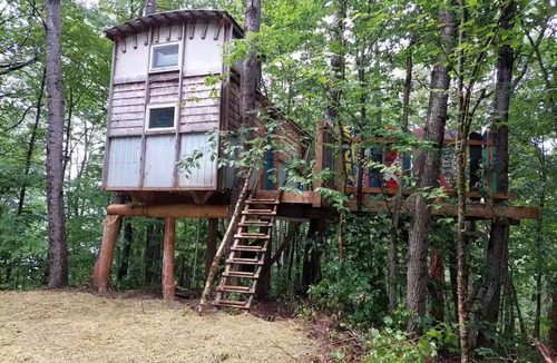 Hardwick Cabin | Caboose Got Loose.