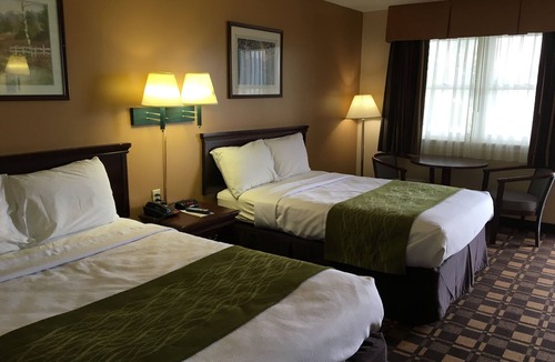 Lancaster Hotel | Cabot Inn & Suites