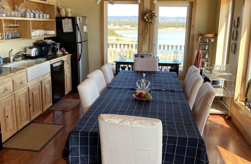 Petit-Etang House | Cabot trail, walk to beach, luxurious living space, gorgeous Atlantic Ocean view