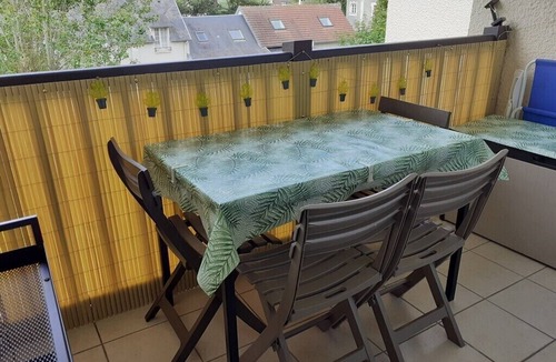 Cabourg Apartment | Cabourg Classe 3* App 480m la plage, 700m de la Thalasso, 3pièces, 2ch, 4pers.