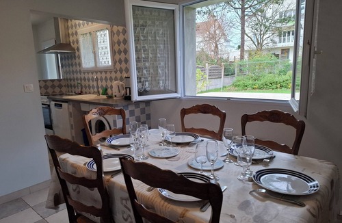 Le Home House | CABOURG/LE HOME: Close to beach, golf course, thalasso.house with terrace and garden.