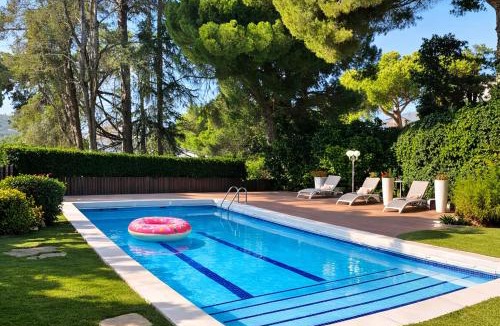 Cabrils Apartment | Cabril's Hills - Stunning Villa with Pool & Sea Views