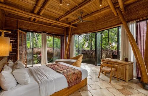 Abiansemal Villa | Cacao House 4bds Eco Bamboo House, pool, near Green School Bali