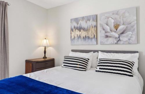 Scottsdale Vista House | Cactus Breeze Retreat with Pool Hot Tub and 2 Suites