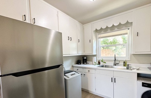 Escalon Cottage | Cactus Cottage spacious 1 bedroom 1 bathroom Pet Friendly