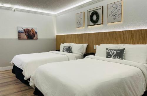 Amarillo Hotel | Cactus Cove Inn and Suites