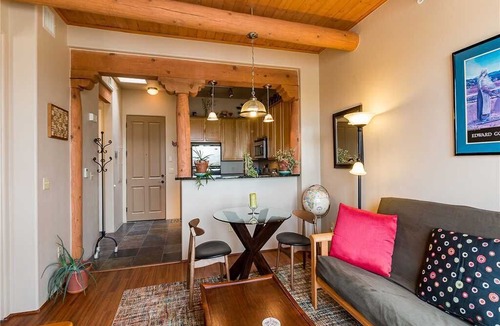 Southside Apartment | Cactus Flower, 1 BR, Heated Pool, Hot Tub, Sleeps 4