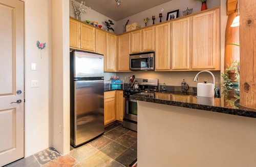 Southside Condo | Cactus Flower | Pool and Hot Tub Access!