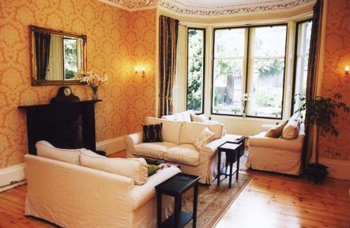 Innerleithen House | Caddon View Country Guest House