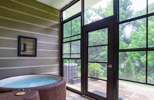 Townsend Condo | Cades Cove Paradise - SoftTub Spa & Fireplace!