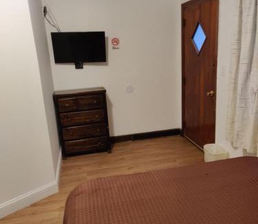 Firthcliffe Hotel | Cadet Motel