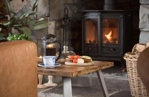 Llandovery House | Cae'r Beili