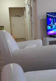 Le Chemin Vert Apartment | Caen la mer