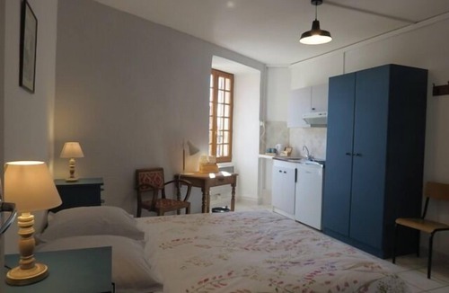 Saint-Germain-de-Calberte House | Cafe Restaurant Meuble de Tourisme