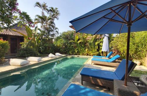 Senggigi House | Cafe Wayan Cottages Senggigi
