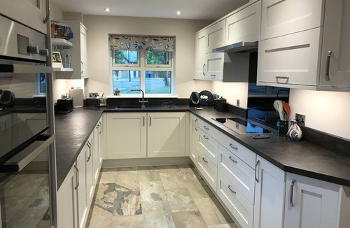 Aviemore House | Cairn Cottage Dalfaber