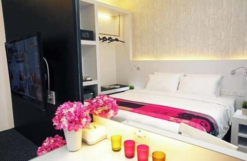 Kampung Puah Seberang Hotel | Cairnhill Hotel Kuala Lumpur