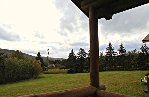 Margaree Forks House | Cajun Cedar Log Cottages 2 Bdrm - Cape Breton Unit 2