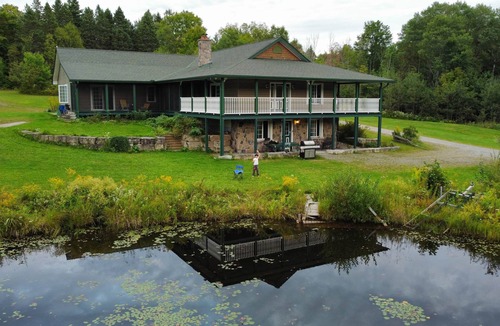 Minden Hills House | Cajun Cabin Private Nature Resort