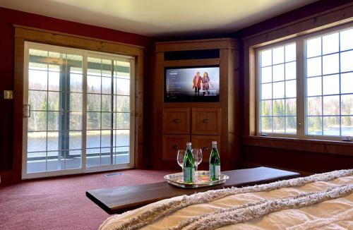 Minden Hills House | Cajun Cabin Private Nature Resort
