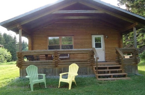 Margaree Forks Cottage | Cajun Cedar Log Cottages 1 bdrm. - Cape Breton Unit 5