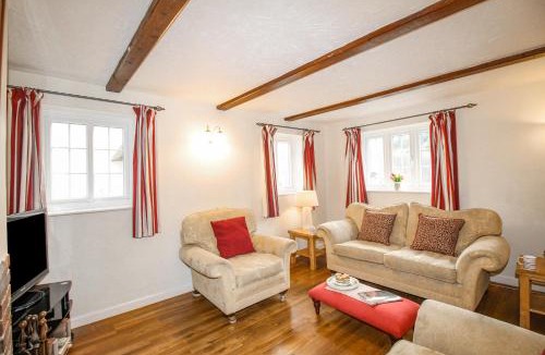 West Lulworth House | Cajun Cottage