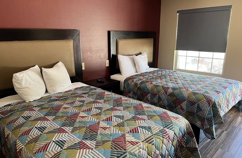 Gonzales Hotel | Cajun Country Inn