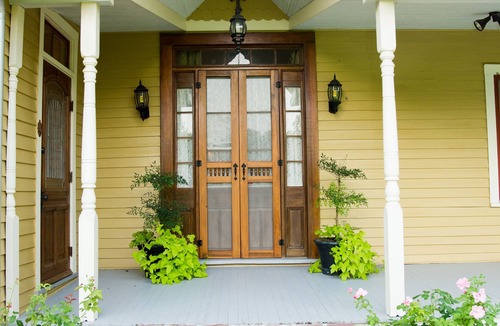 Breaux Bridge House | CAJUN HOSPITALITY - LA PETITE VOIE DE ST. THERESE