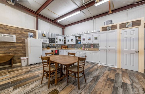 Butte La Rose House | Cajun rustic industrial studio style