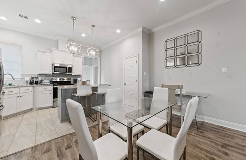 Milton House | Cajun Stays-Adry Lane Home in Youngsville