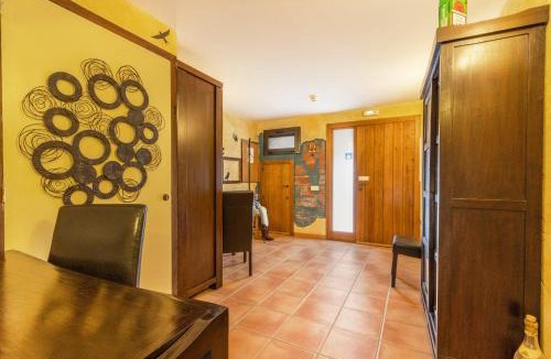 Osso de Sio House | Cal Emilia