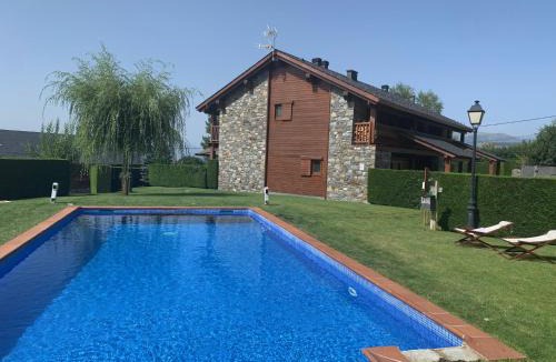 Estavar Ski Chalet | Cal Feliç