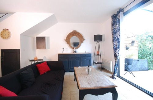 Saint-Laurent-de-la-Cabrerisse House | CALMET3 VILLA WITH ENCLOSED SPA