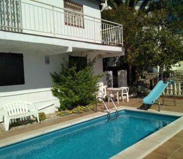 Cubelles House | Cal Jamila