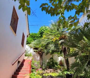 Cubelles House | Cal Jamila