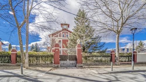 Puigcerda Apartment | CaL QuEROL Boutique Puigmal 3 2